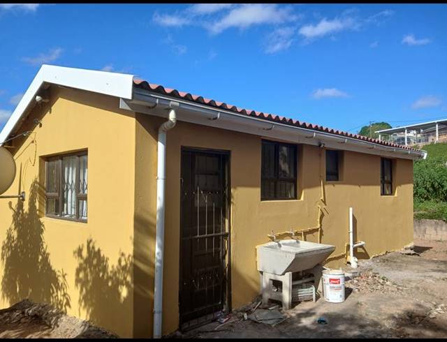 2 BEDROOM HOUSE FOR SALE IN UMLAZI G